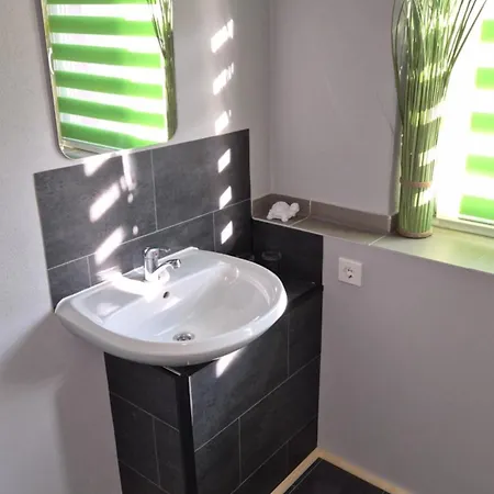 Bed&Breakfast Zeulenroda 3*