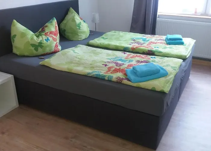 Bed And Breakfast Zeulenroda Konukevi